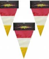 X stuks plastic vlaggenlijn rood wit geel carnaval meters